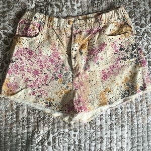 Pilcro Scrunchie Shorts from Anthropologie - Size L